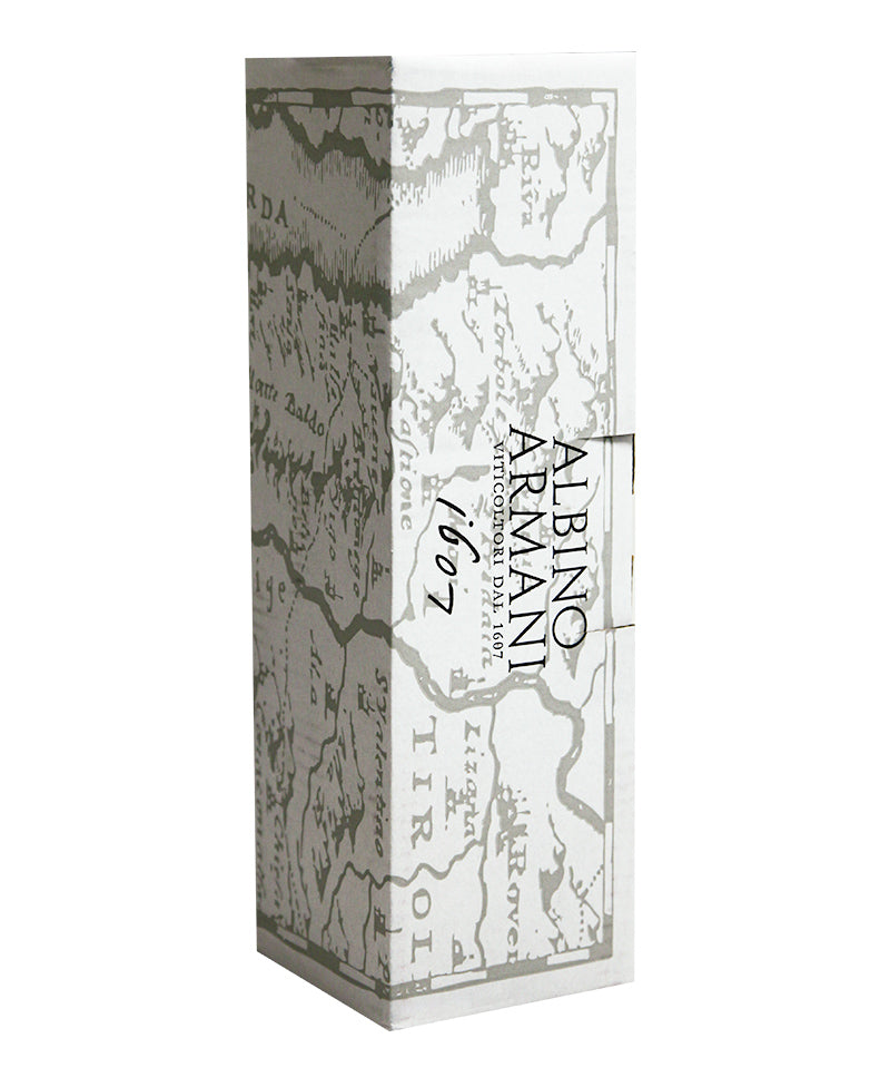 Fc (1,500) Astuccio Trento Brut Magnum Armani